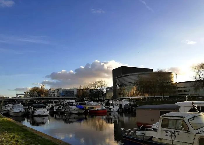Bateau-hôtel Bateau Penichette Atypique *