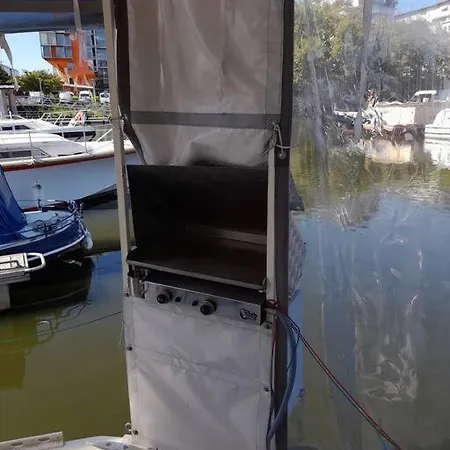 Bateau Penichette Atypique Ναντ